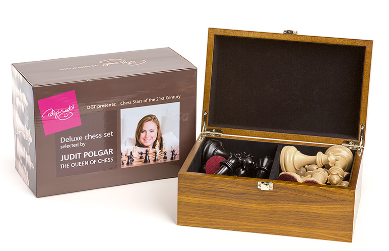 Judit Polgar Deluxe šachmatų figūros No. 6 - 3.75" in wooden box