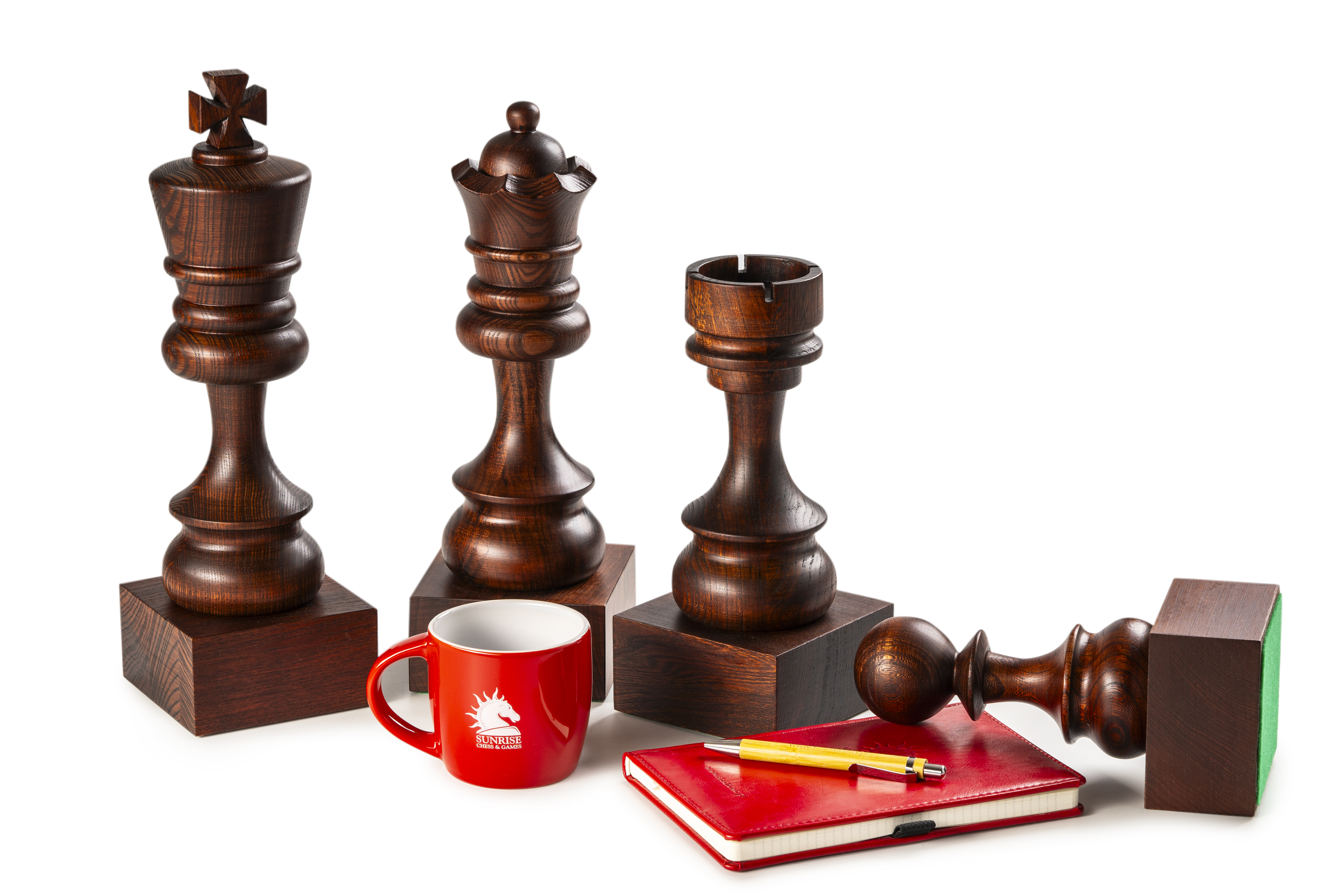 Wooden Chess Trophie - Black Queen